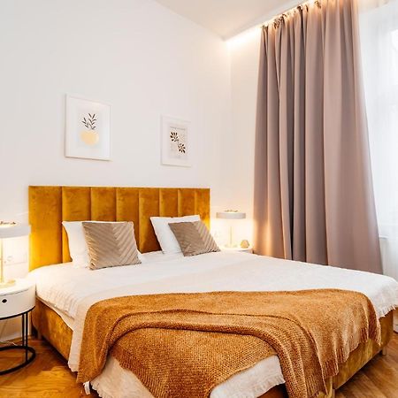 Crystal House - Loftaffair Collection Daire Krakow Dış mekan fotoğraf